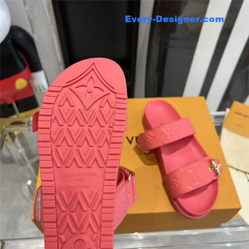 l0vis Vvtt0n lv spring summer beach slippers