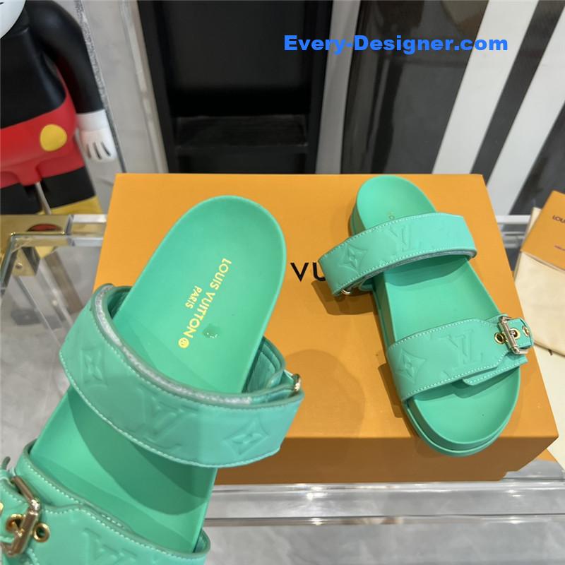 l0vis Vvtt0n lv spring summer beach slippers
