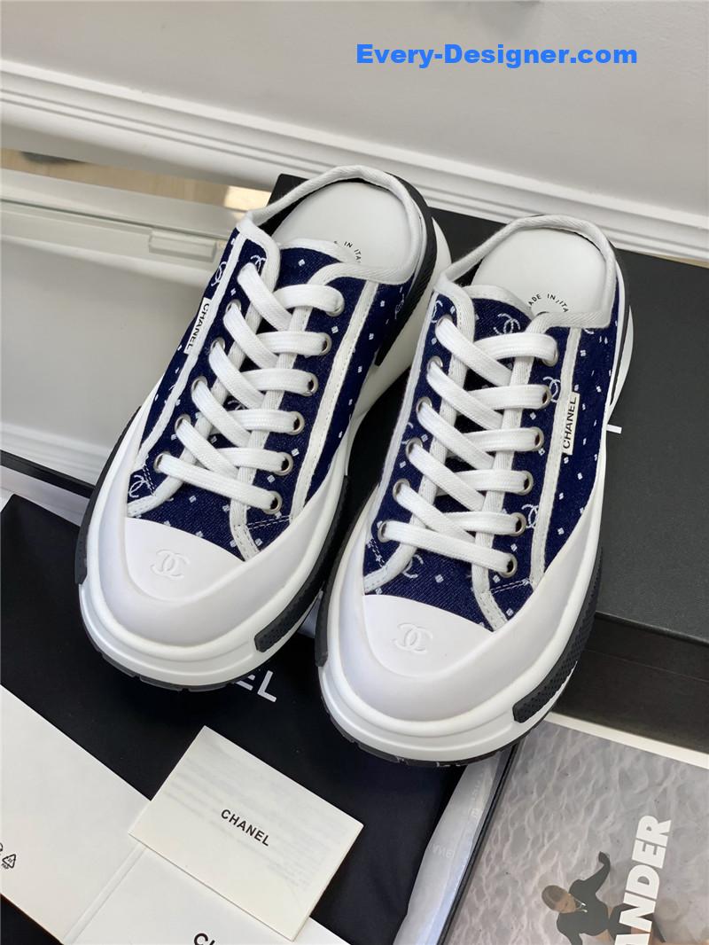 CC platform canvas half drag