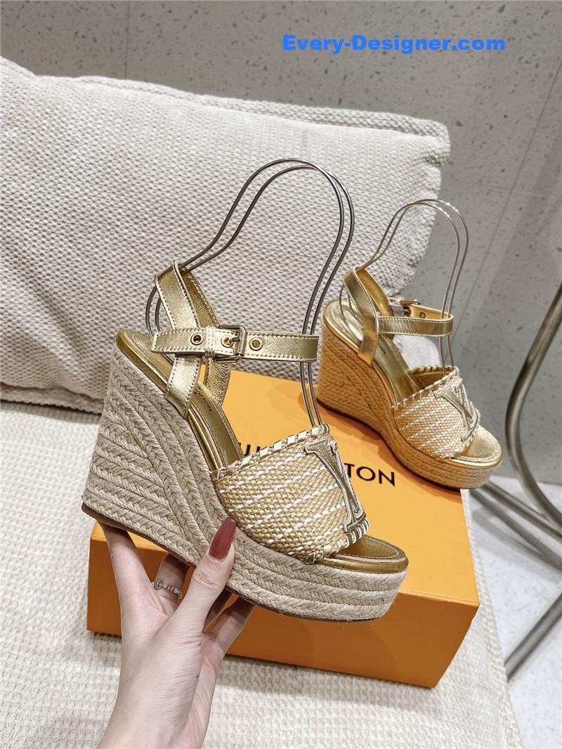 l0vis Vvtt0n lv straw platform sandals