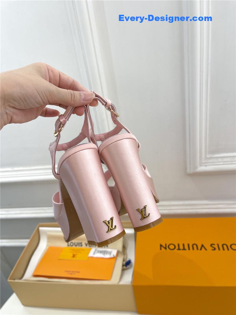 l0vis Vvtt0n lv explosive style platform high-heeled sandals