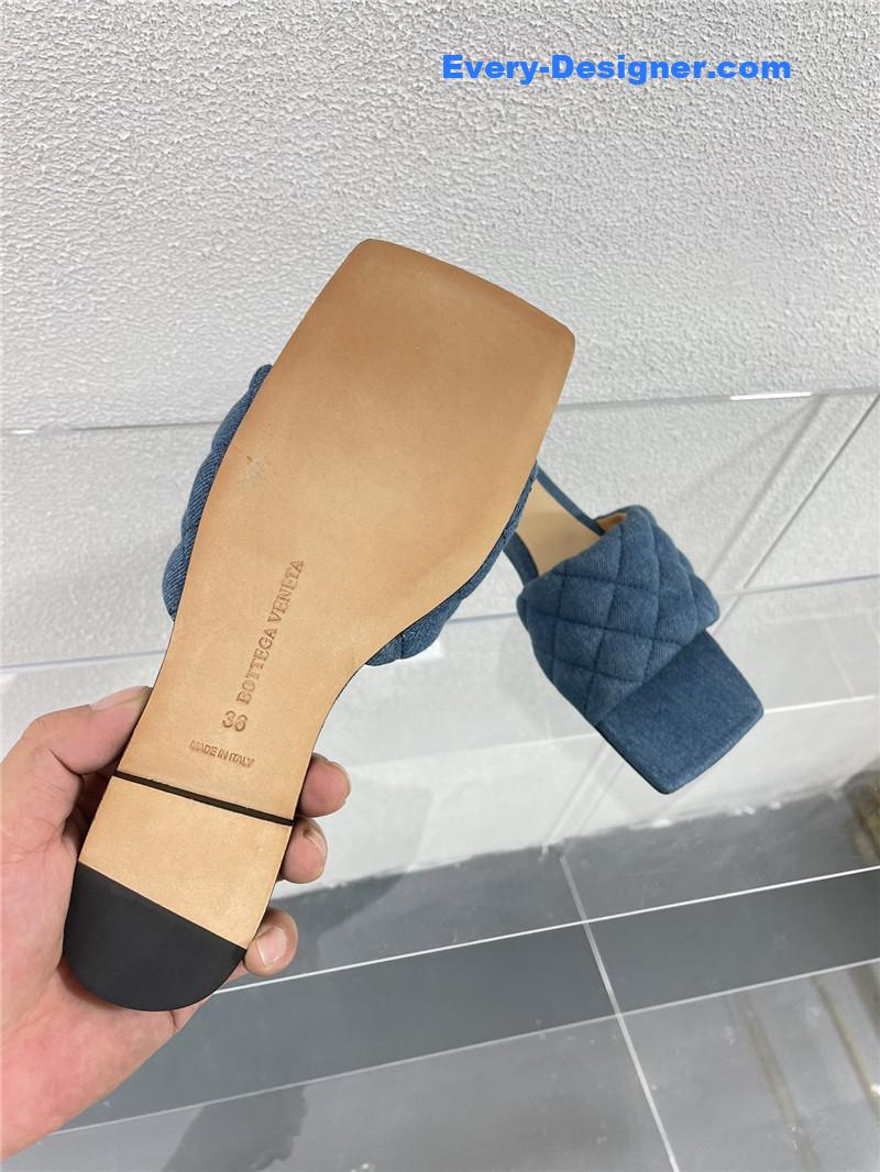 b0tt*ga Ven*ta new wash denim deep mouth slippers