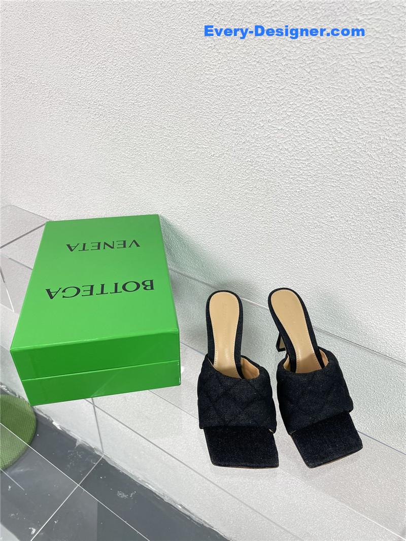 Bottega Veneta new wash denim deep mouth slippers
