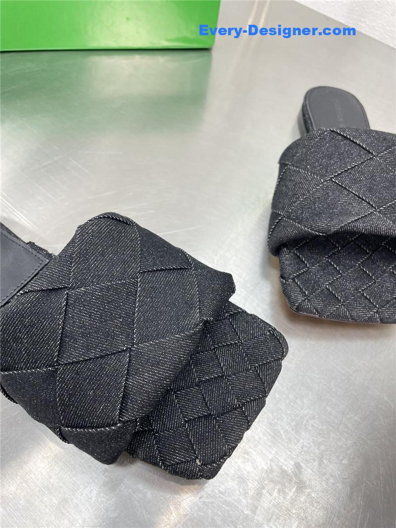 b0tt*ga Ven*ta spring summer flat large woven slippers