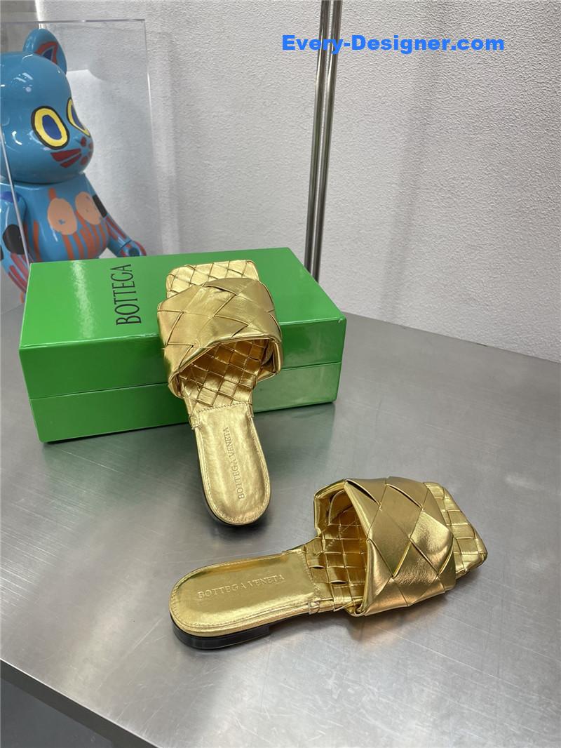 b0tt*ga Ven*ta spring summer flat large woven slippers