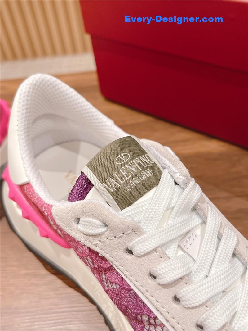 Va1e*ntin0 brand new logo letter lace sneakers
