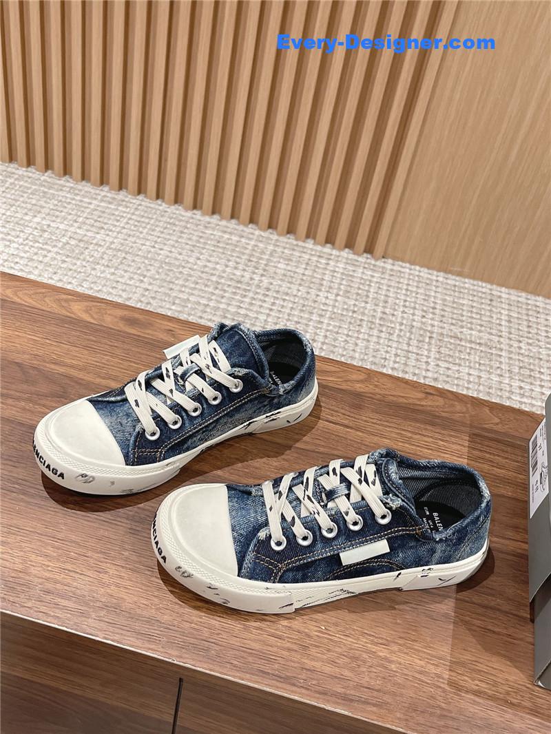 Balenciaga Couple’s Espadrilles