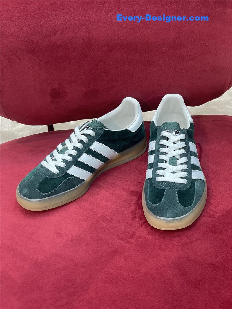 Gvc*1 retro moral training shoes