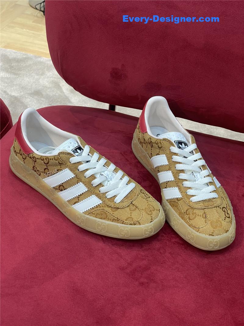 Gvc*1 retro moral training shoes