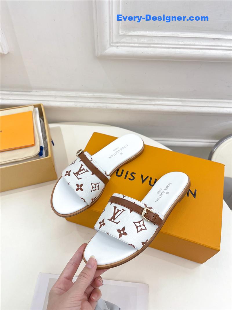 l0vis Vvtt0n lv latest hot style slippers