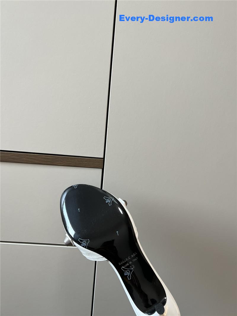 Ba1en*iaga silver stud buckle spice slippers