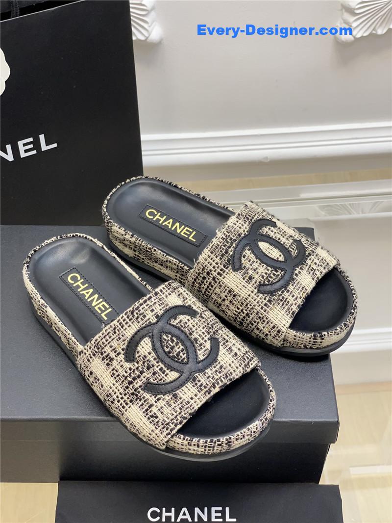 CC new big Logo slippers