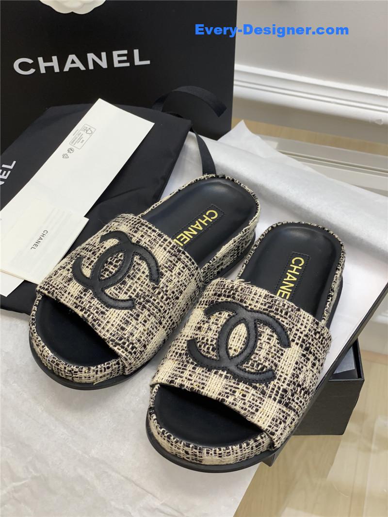 CC new big Logo slippers