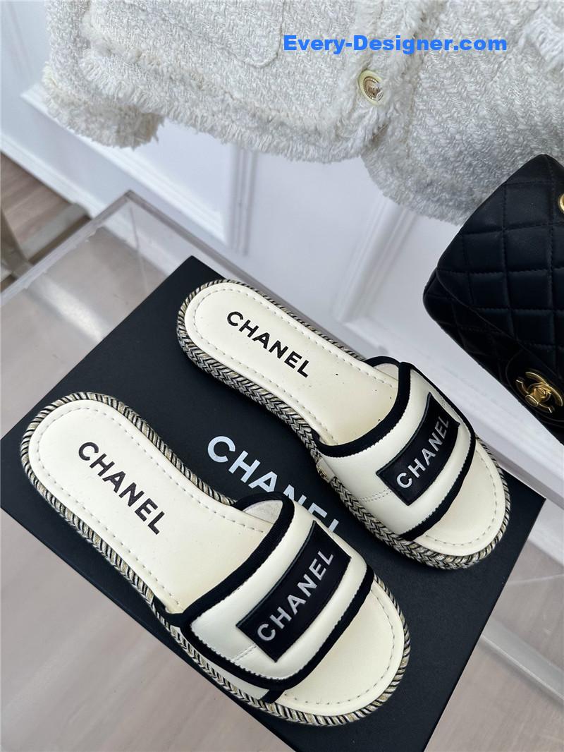 CC velcro lazy slippers