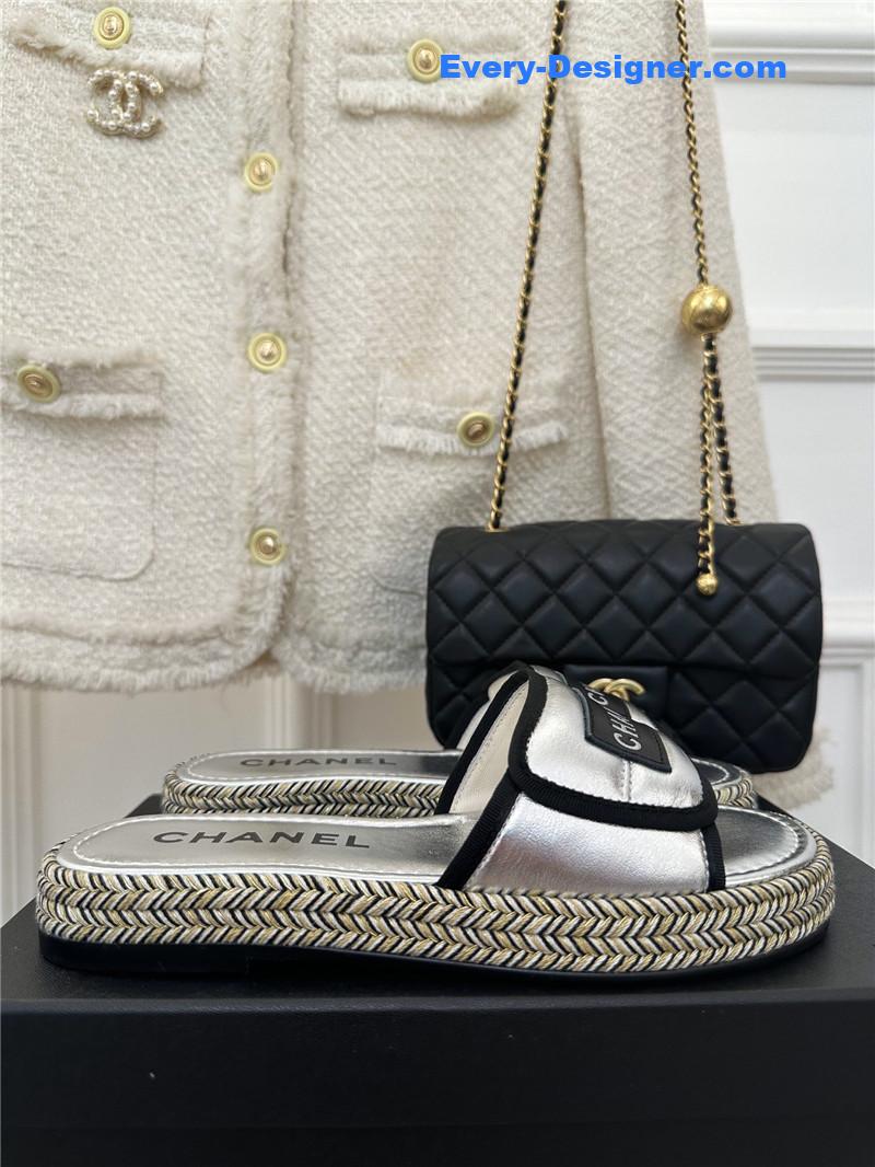 CC velcro lazy slippers