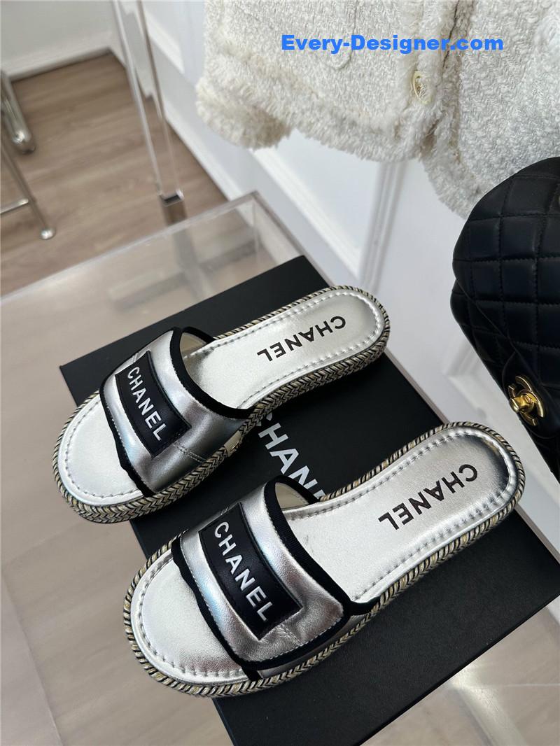 CC velcro lazy slippers