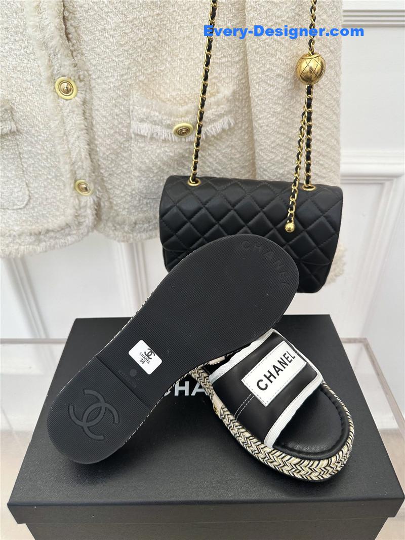 CC velcro lazy slippers