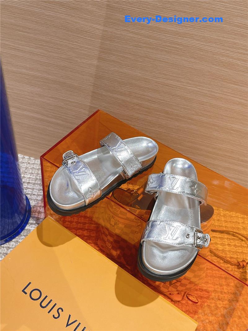 l0vis Vvtt0n lv new embossed sandals and slippers