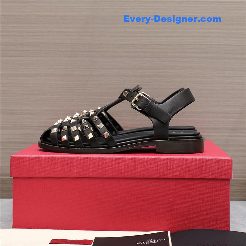 Va1e*ntin0 vintage baotou hollow roman women’s shoes