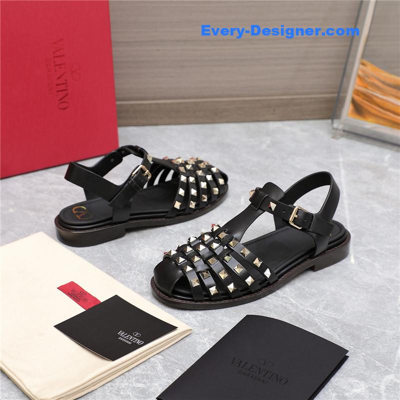 Va1e*ntin0 vintage baotou hollow roman women’s shoes