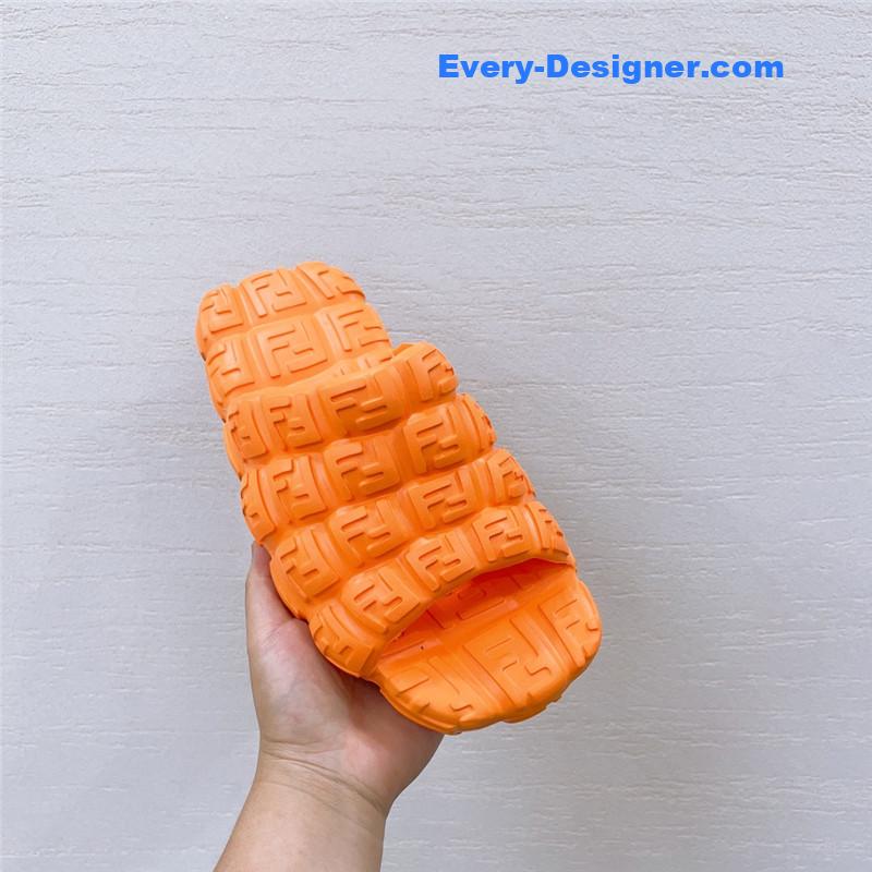 F**di environmentally friendly rubber couple slippers