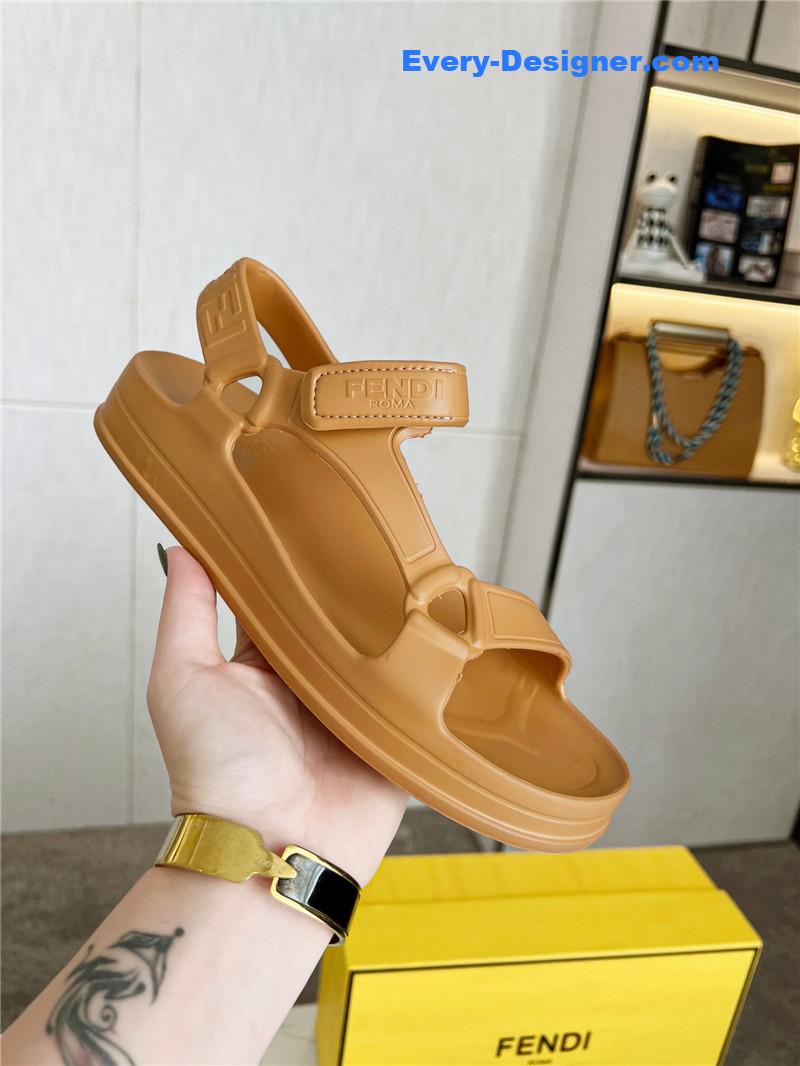 F**di summer new velcro sandals