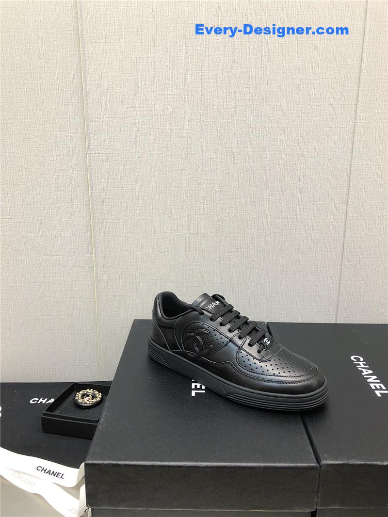 Ch**el new explosive sneakers