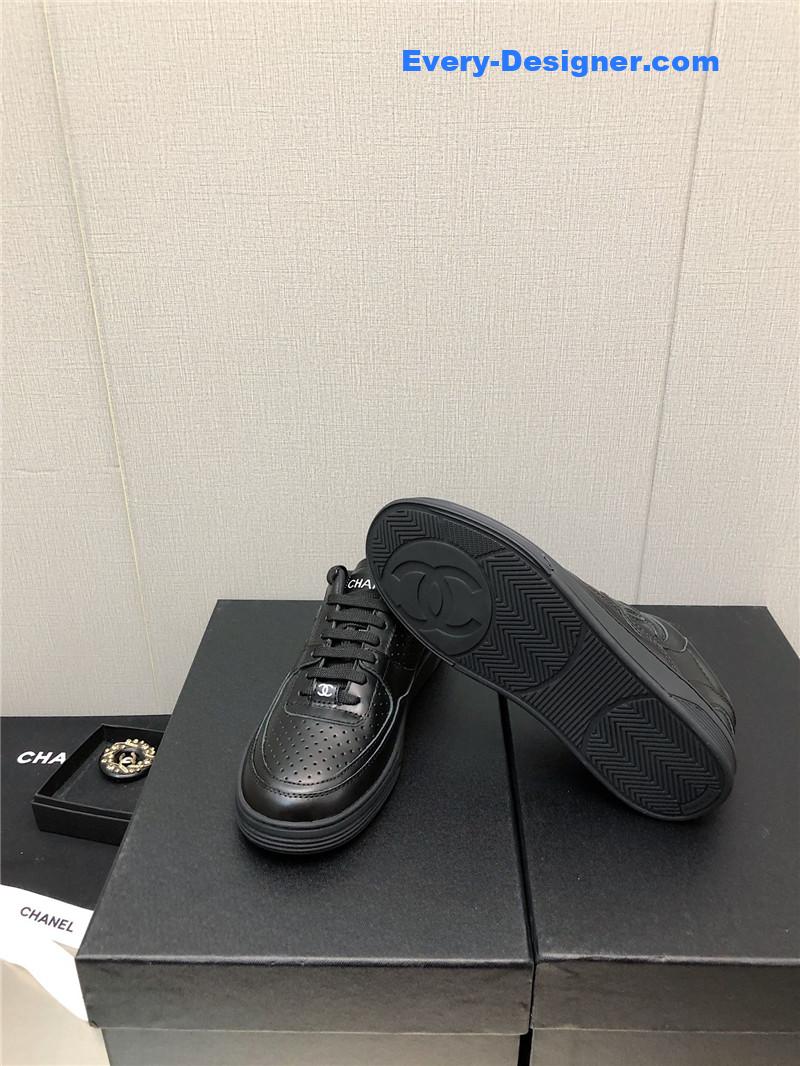 Ch**el new explosive sneakers