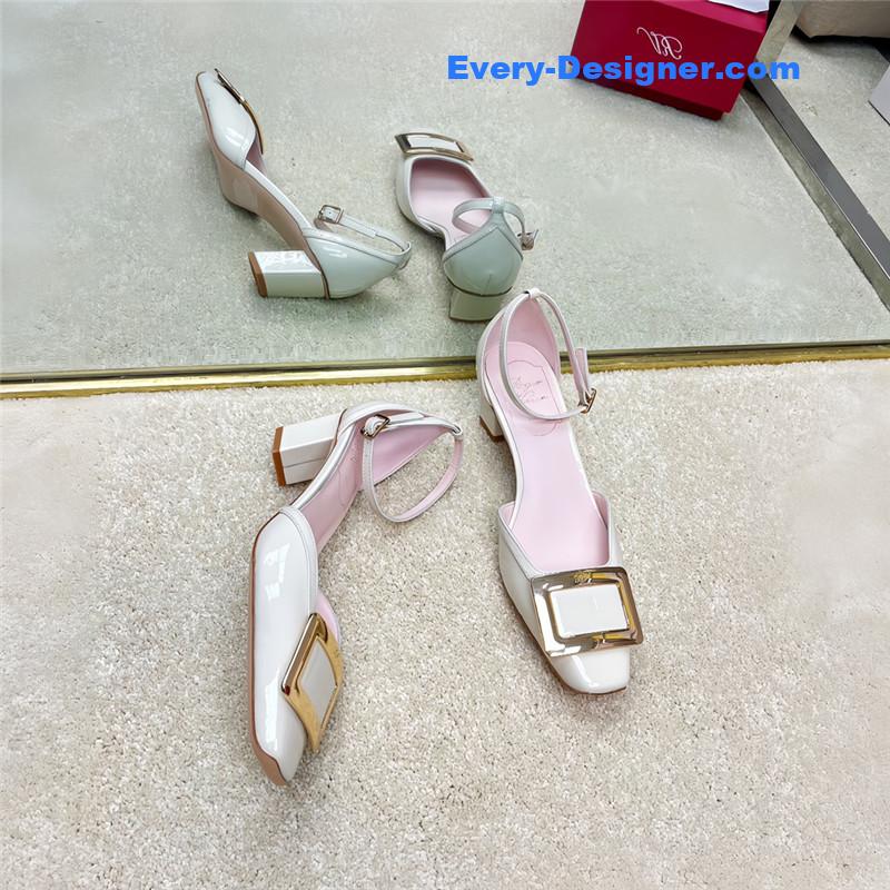 Roger vivier classic buckle strap sandals