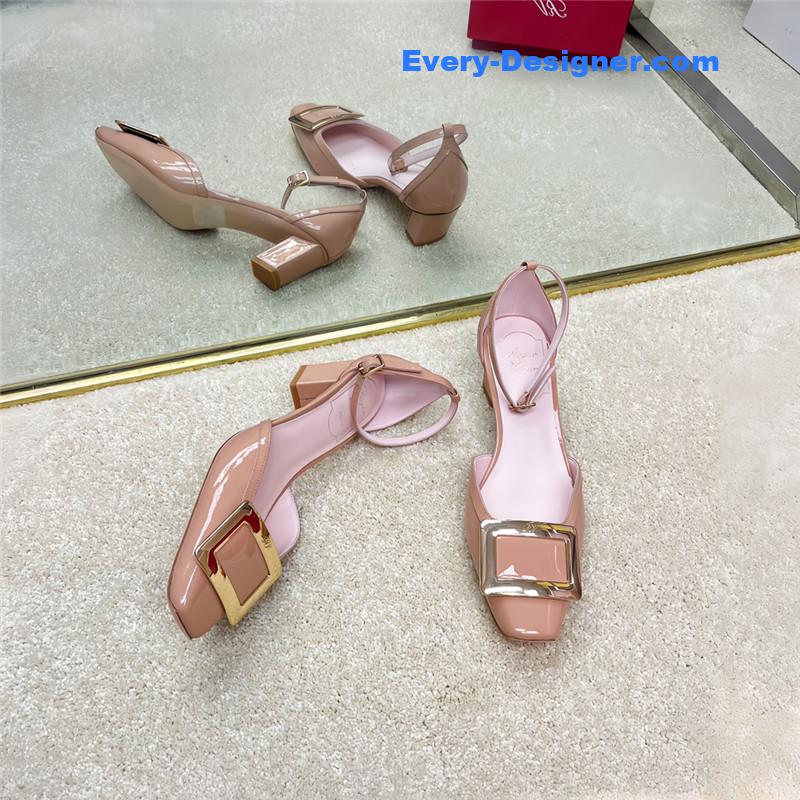 Roger vivier classic buckle strap sandals