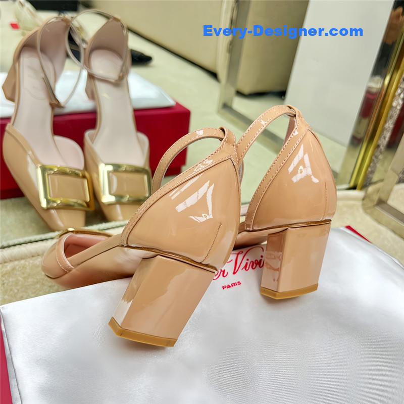 Roger vivier classic buckle strap sandals