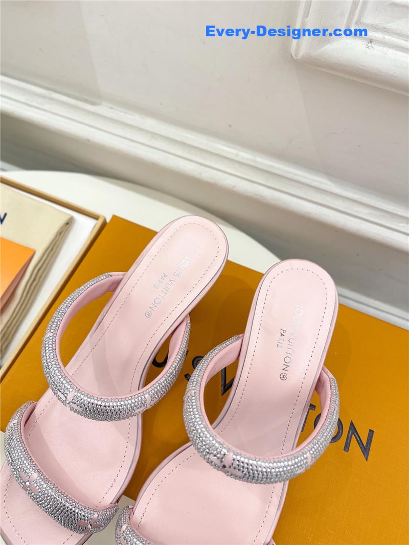 l0vis vvtt0n lv square toe hot D1am0nd high-heeled slippers