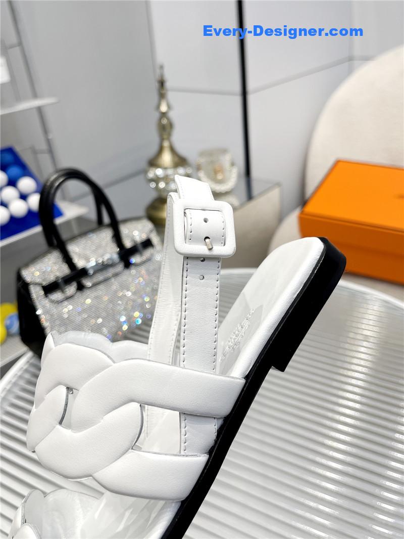 H**me5 pig nose sandals