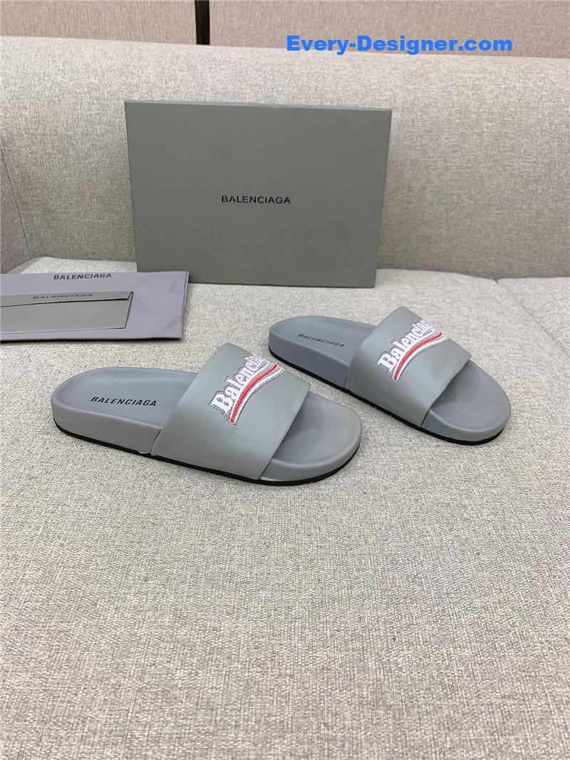 Balenciaga new casual slippers