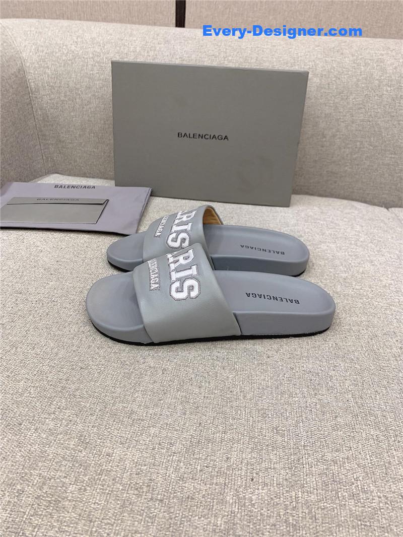 Ba1en*iaga new casual slippers