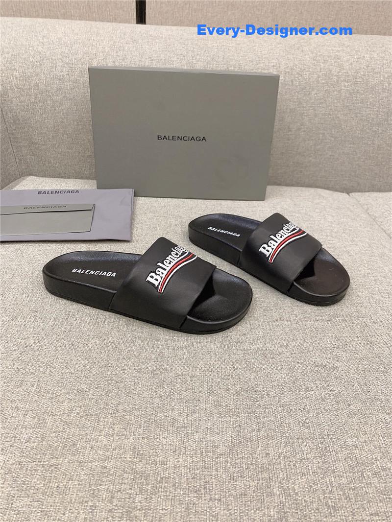 Balenciaga new casual slippers