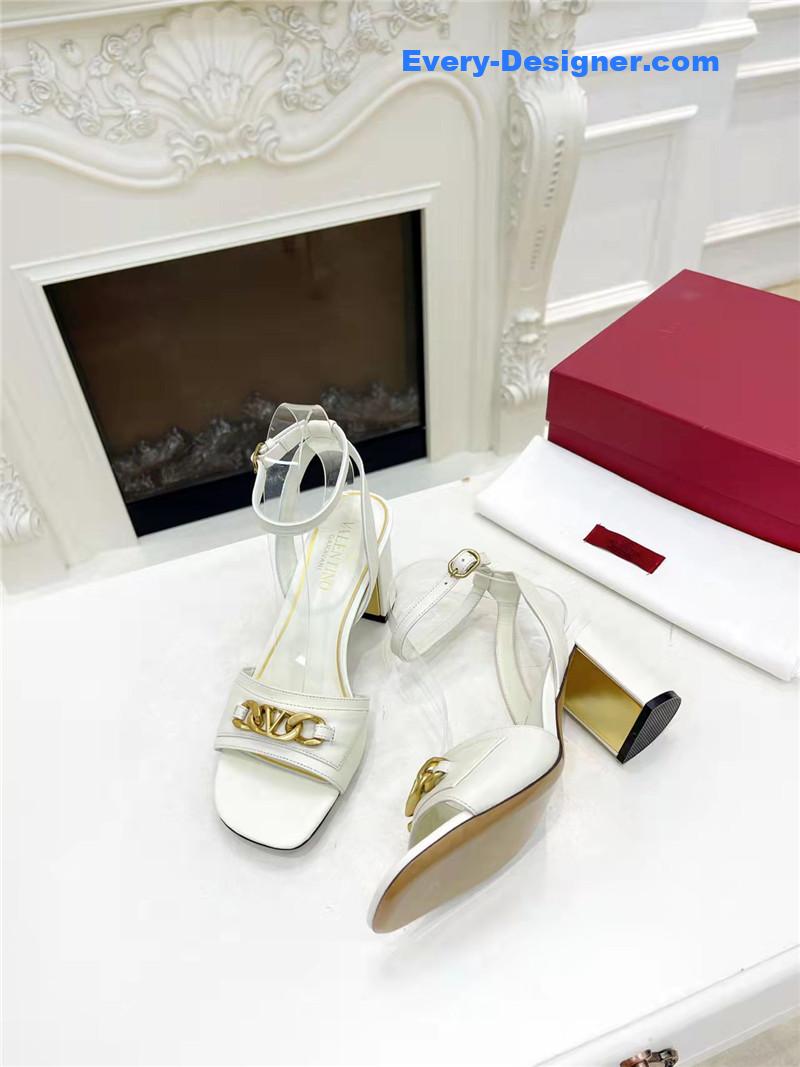Va1e*ntin0 new women’s sandals