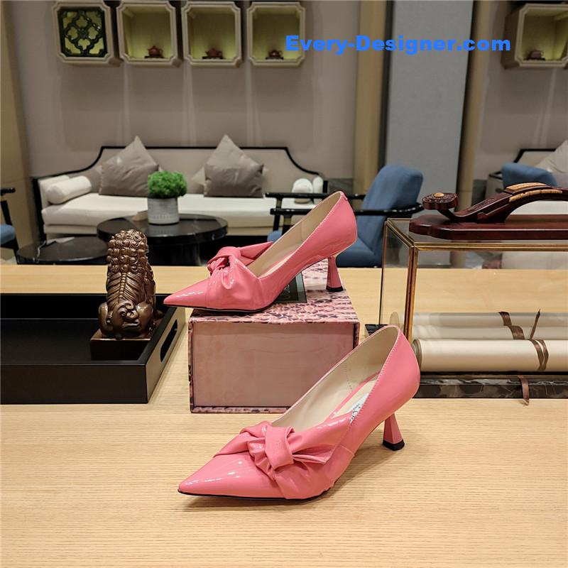 J1m*y Ch00 ruffled knot wrinkled sandals