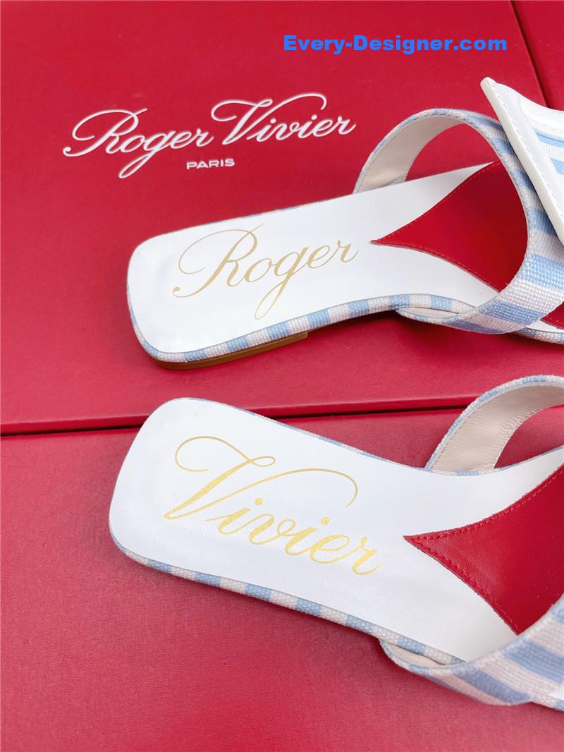 Roger vivier embroidered buckle mules