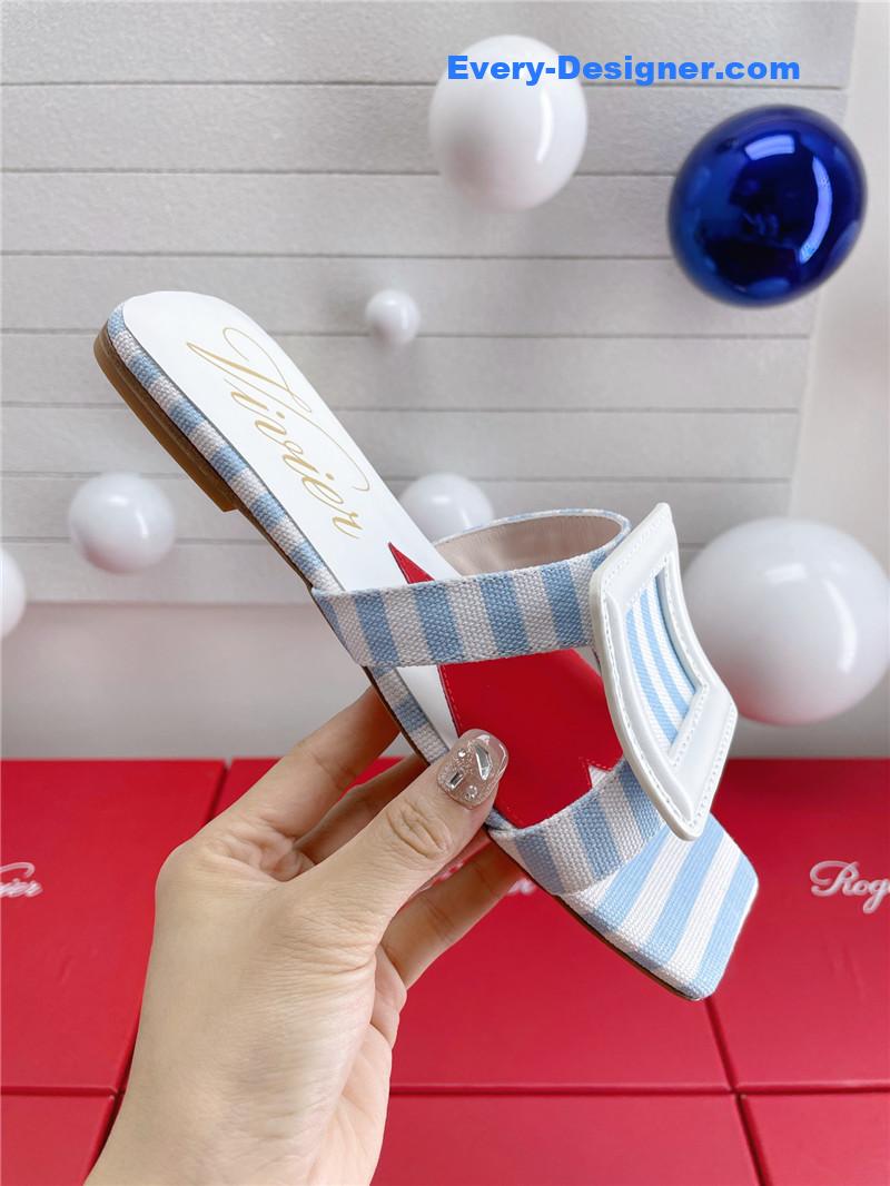 Roger vivier embroidered buckle mules