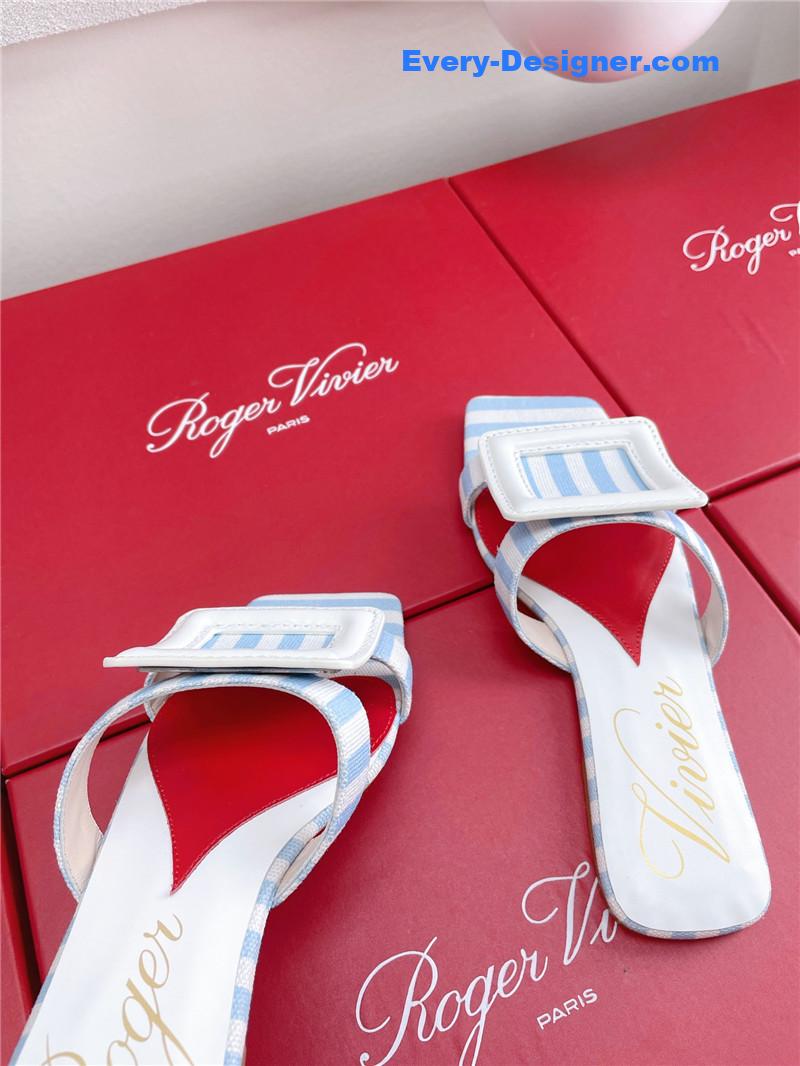 Roger vivier embroidered buckle mules