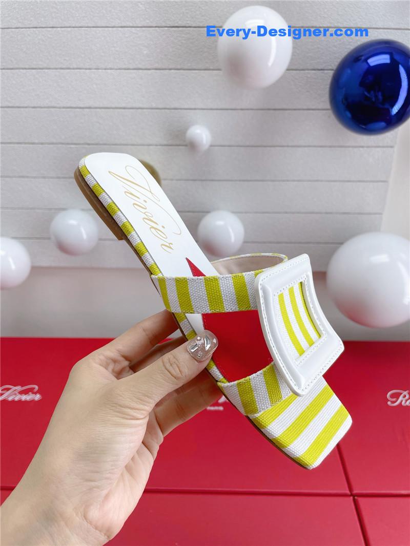 Roger vivier embroidered buckle mules