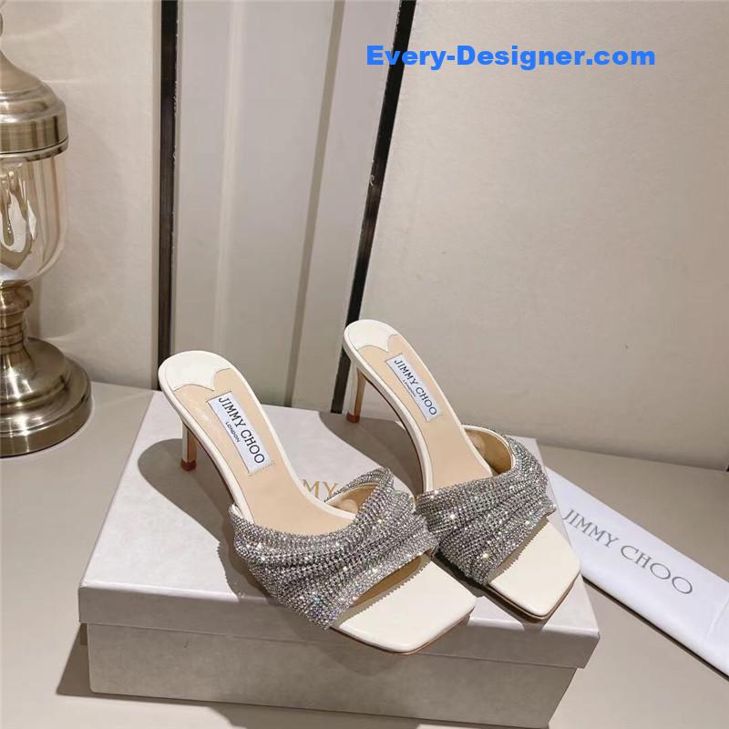 J1m*y Ch00 hand-drilled sandals