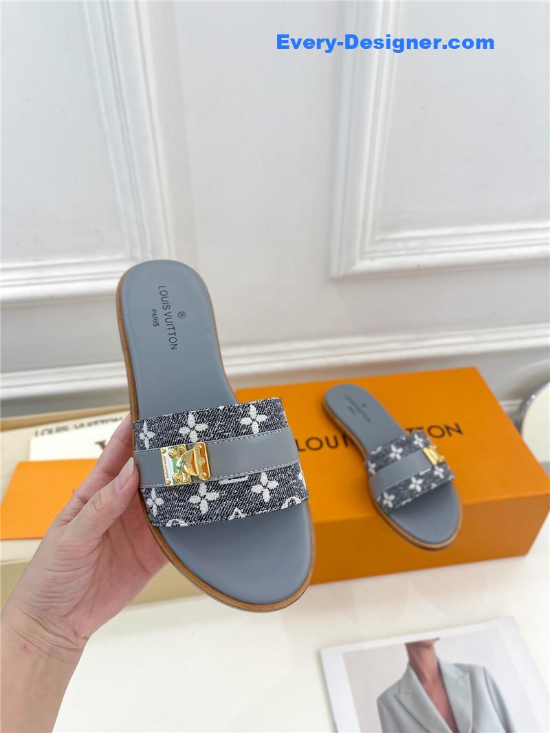 l0vis Vvtt0n lv metal buckle slippers