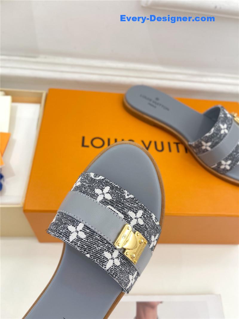 l0vis Vvtt0n lv metal buckle slippers