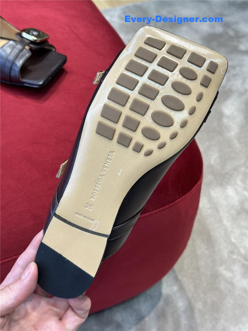 b0tt*ga Ven*ta new slippers