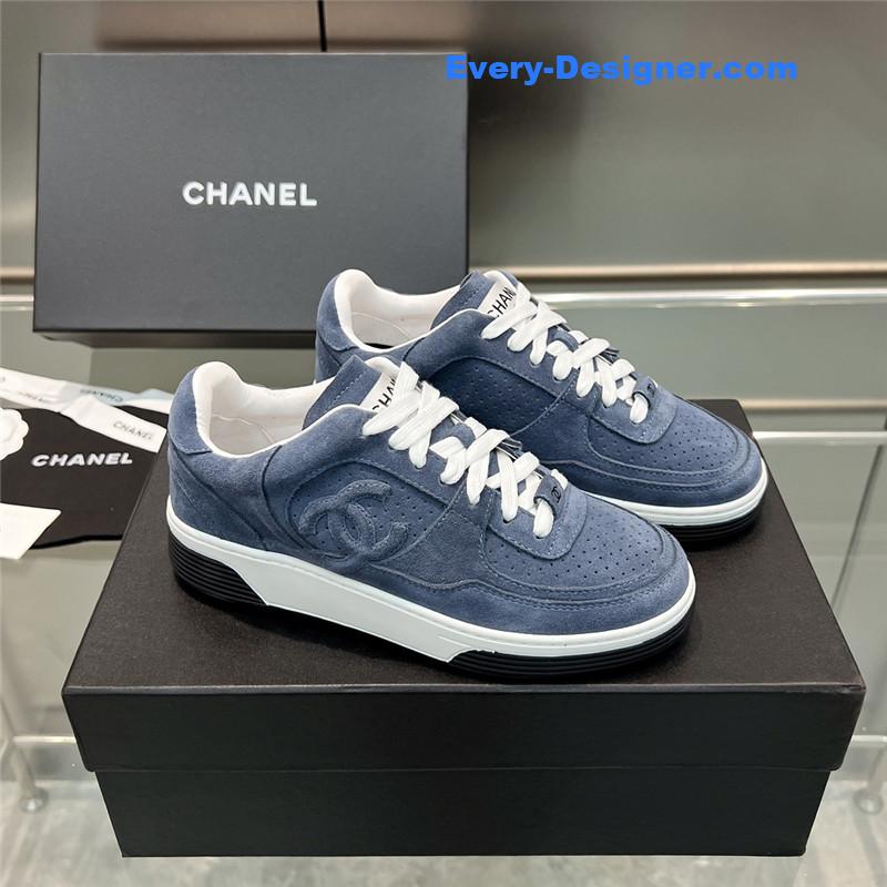 Chanel new full leather panda color casual sneakers