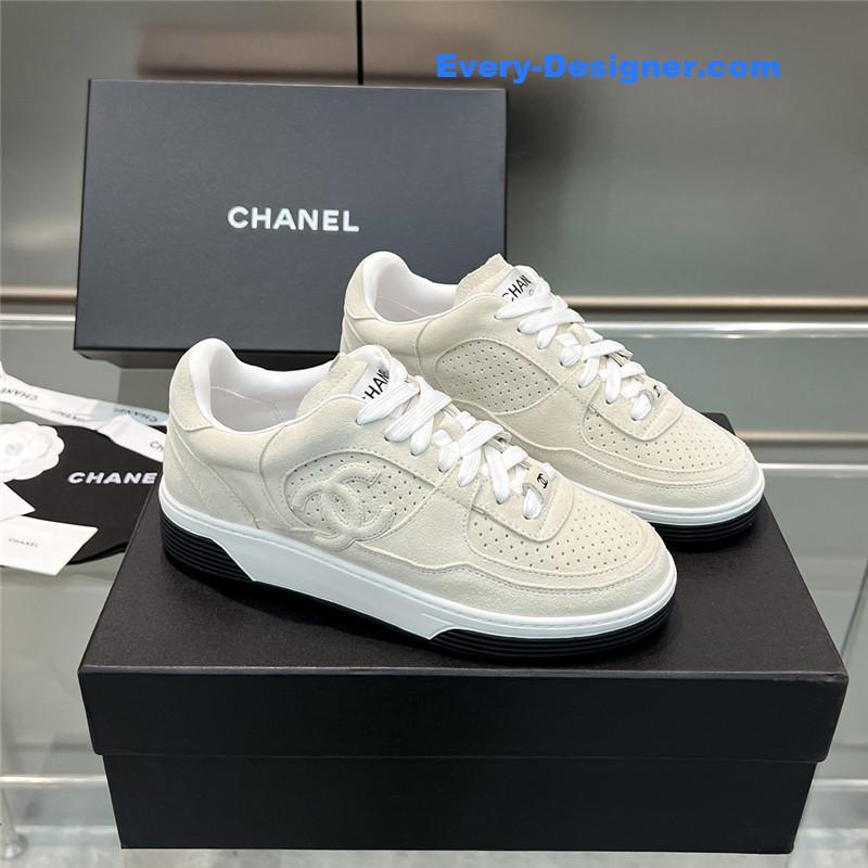 Chanel new full leather panda color casual sneakers