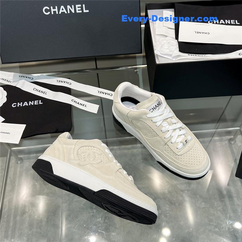 Chanel new full leather panda color casual sneakers