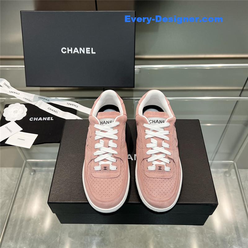 Chanel new full leather panda color casual sneakers